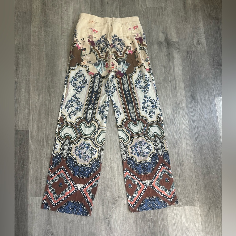 Etro Beige Floral Trousers - Picture 2 of 4